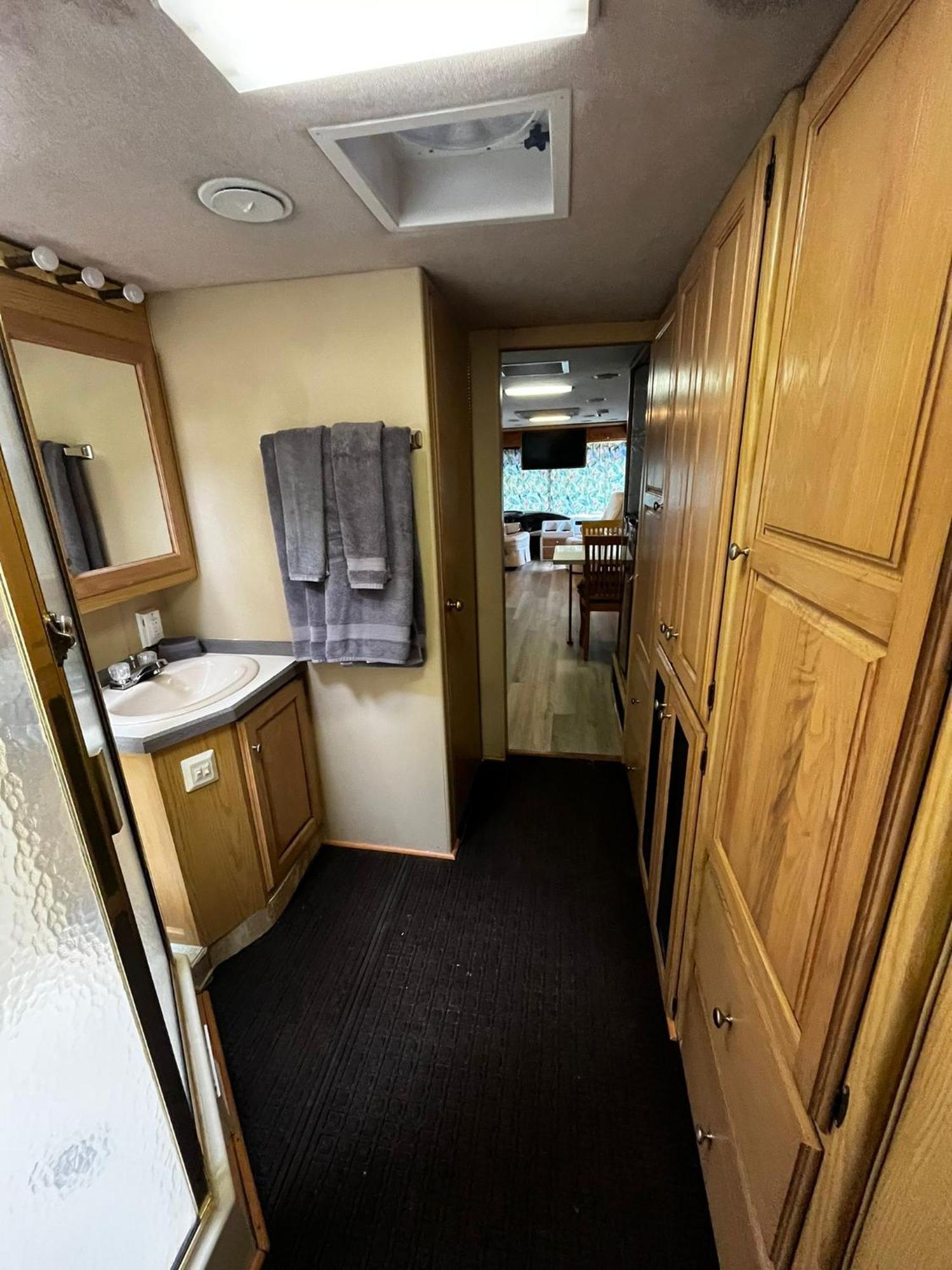 Remodeled And Comfortable Rv - Free Parking Miami Kültér fotó